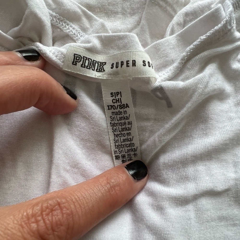 Victoria Secret super soft tee. - Picture 3 of 3